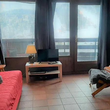 Lumineux Au Pied Des Pistes Pour 4 Personnes A Avec Parking Privatif Et Balcon Sud - Fr-1-330d-118 Apartment